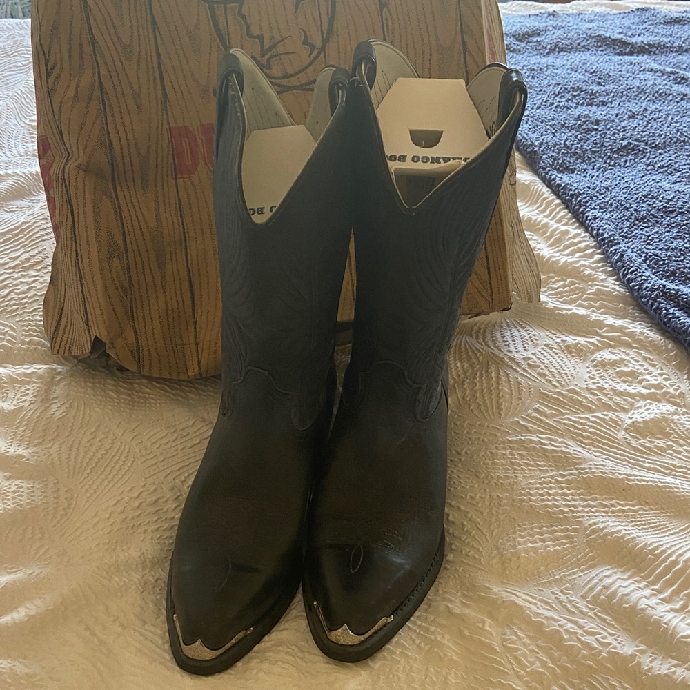 Durango Black Cowboy Boots